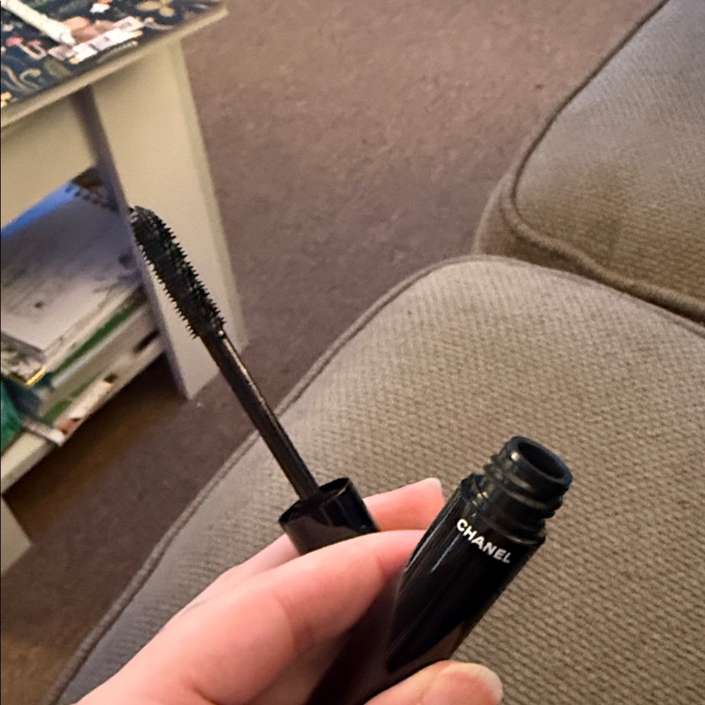 CHANEL Le Volume Mascara - Noir - Picture 5 of 5